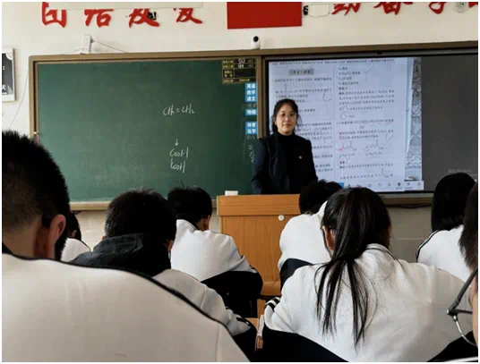 dacda0f12fbf01296e927983058f098.png dacda0f12fbf01296e927983058f098.png